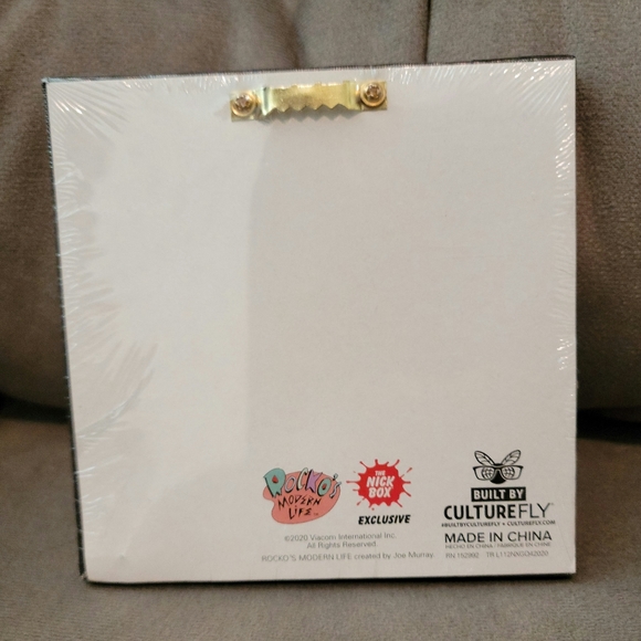 Culturefly Rockos Modern Life Chokey Chicken Art Nick Box Winter 2020 New - Picture 2 of 2